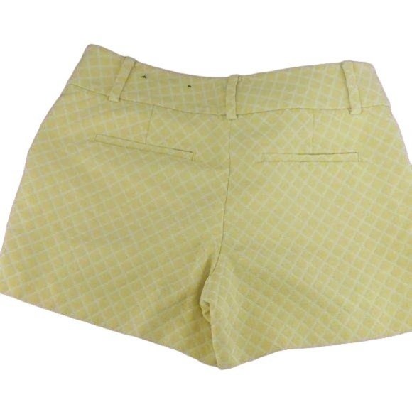 Ann Taylor Women's Yellow Jacquard City Shorts Size 6 - Picture 2 of 7